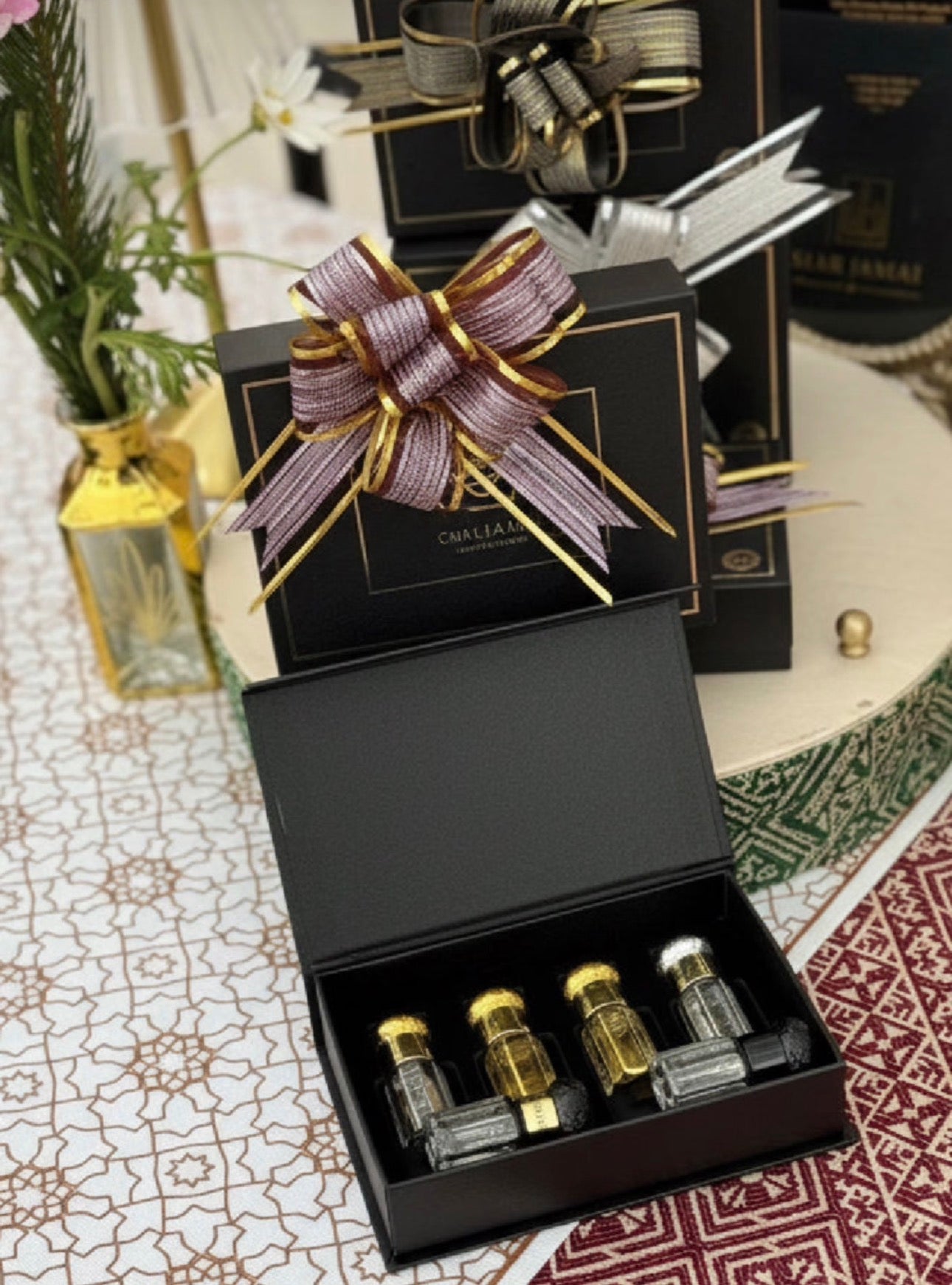 Dar Jamai Signature Sample  Box